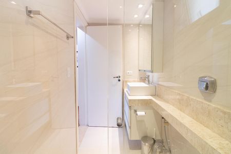 Apartamento à venda com 116m², 3 quartos e 2 vagas Apartamento à venda com 116m², 3 quartos e 2 vagasBanheiro