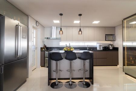 Apartamento à venda com 116m², 3 quartos e 2 vagas Apartamento à venda com 116m², 3 quartos e 2 vagasCozinha