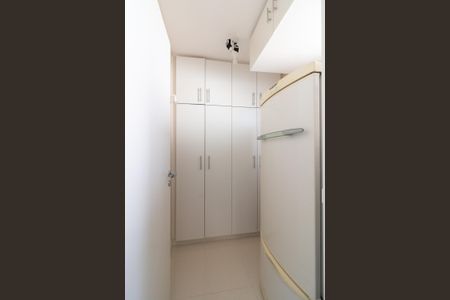 Apartamento à venda com 116m², 3 quartos e 2 vagas Apartamento à venda com 116m², 3 quartos e 2 vagasÁrea de Serviço