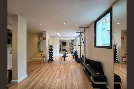 Apartamento à venda com 200m², 4 quartos e 3 vagas Apartamento à venda com 200m², 4 quartos e 3 vagasÁrea comum - Academia