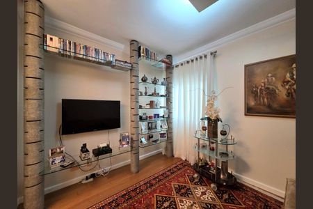 Apartamento à venda com 200m², 4 quartos e 3 vagas Apartamento à venda com 200m², 4 quartos e 3 vagasSuíte 1