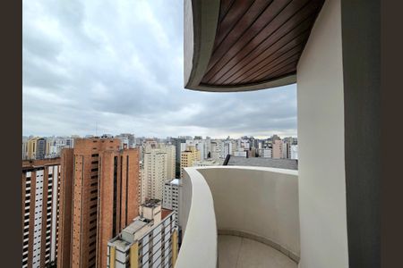 Apartamento à venda com 200m², 4 quartos e 3 vagas Apartamento à venda com 200m², 4 quartos e 3 vagasSuíte 3