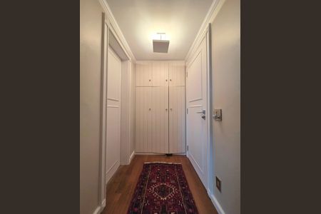 Apartamento à venda com 200m², 4 quartos e 3 vagas Apartamento à venda com 200m², 4 quartos e 3 vagasSuíte 3