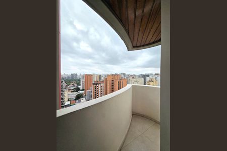 Apartamento à venda com 200m², 4 quartos e 3 vagas Apartamento à venda com 200m², 4 quartos e 3 vagasSuíte 3