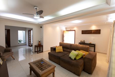 Sala de casa à venda com 2 quartos, 270m² em Chácara da Barra, Campinas