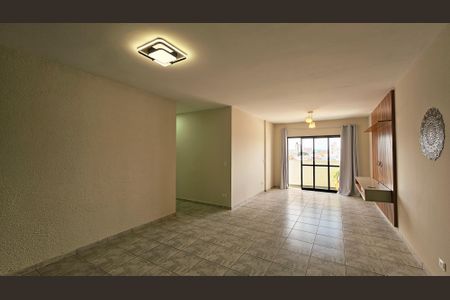 Sala de apartamento para alugar com 3 quartos, 107m² em Centro, Jundiaí