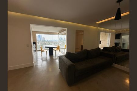 Sala de apartamento para alugar com 3 quartos, 107m² em Empresarial 18 do Forte, Barueri