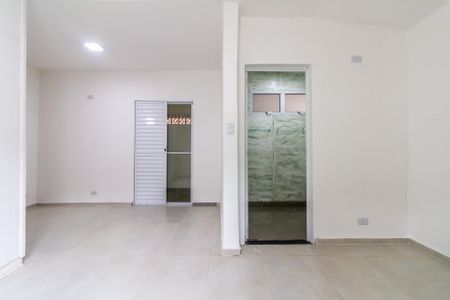 Suíte de casa para alugar com 3 quartos, 192m² em Vila Cordeiro, São Paulo