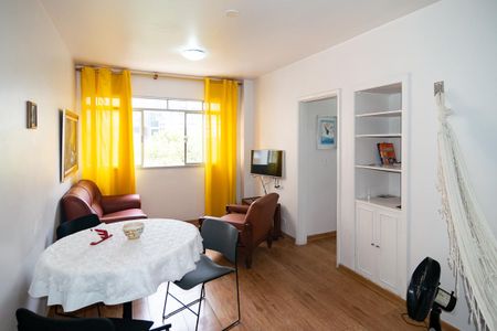 Sala de apartamento à venda com 2 quartos, 60m² em Bela Vista, São Paulo