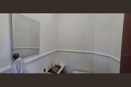 Casa à venda com 417m², 3 quartos e 6 vagas Casa à venda com 417m², 3 quartos e 6 vagasBanheiro Social