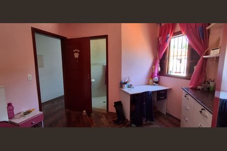 Casa à venda com 417m², 3 quartos e 6 vagas Casa à venda com 417m², 3 quartos e 6 vagasSuíte 2