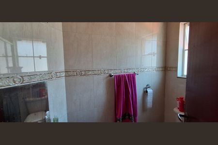 Casa à venda com 417m², 3 quartos e 6 vagas Casa à venda com 417m², 3 quartos e 6 vagasBanheiro Suíte 2