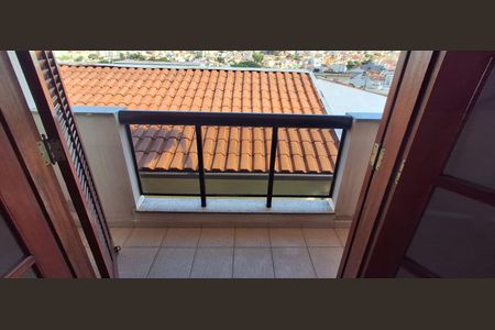 Casa à venda com 343m², 4 quartos e 6 vagas Casa à venda com 343m², 4 quartos e 6 vagasVaranda da Suíte 2