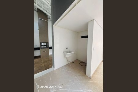 Casa à venda com 3 quartos, 170m² em Cabral, Contagem