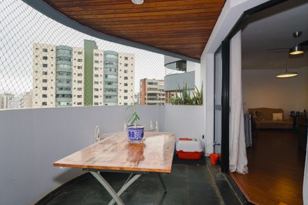 Varanda da Sala de apartamento para alugar com 3 quartos, 117m² em Vila Andrade, São Paulo