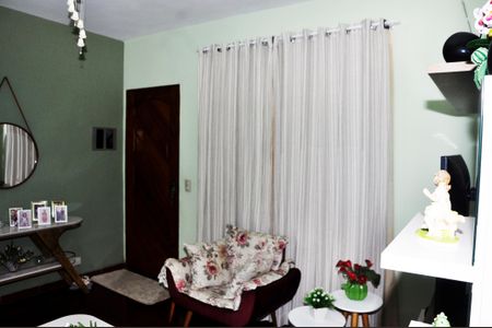 Detalhe - Sala de casa para alugar com 2 quartos, 125m² em Vila Penteado, São Paulo