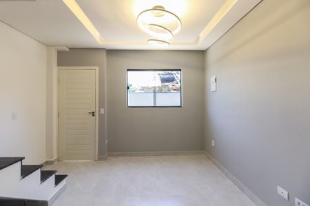 Sala de casa de condomínio para alugar com 2 quartos, 79m² em Penha de França, São Paulo