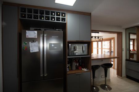 Casa à venda com 402m², 3 quartos e 5 vagas Casa à venda com 402m², 3 quartos e 5 vagasCozinha
