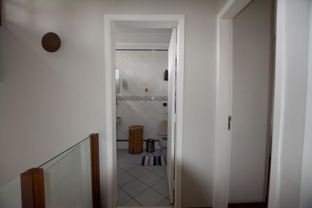 Casa à venda com 402m², 3 quartos e 5 vagas Casa à venda com 402m², 3 quartos e 5 vagasBanheiro social