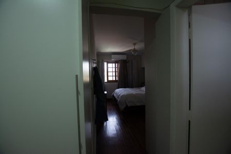 Casa à venda com 402m², 3 quartos e 5 vagas Casa à venda com 402m², 3 quartos e 5 vagasSuíte