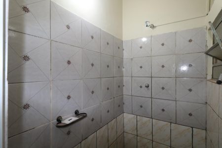 Banheiro Social de casa para alugar com 1 quarto, 44m² em Centro, Diadema