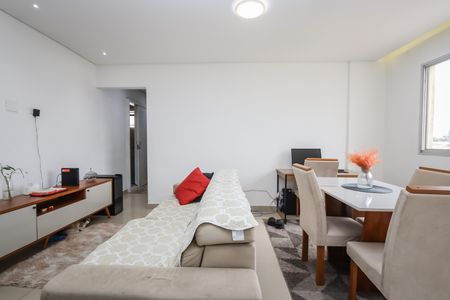 Sala de apartamento à venda com 2 quartos, 67m² em Vila Santa Luzia, Taboão da Serra