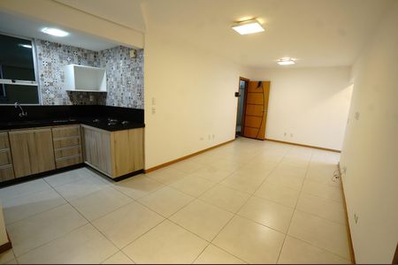 Sala de apartamento para alugar com 3 quartos, 69m² em Setor Bela Vista, Goiânia