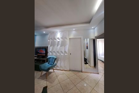 Sala de casa à venda com 2 quartos, 120m² em Jaqueline, Belo Horizonte