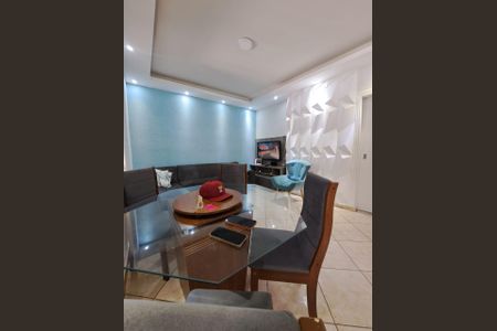 Sala de casa à venda com 2 quartos, 120m² em Jaqueline, Belo Horizonte