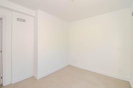 Suíte de apartamento à venda com 2 quartos, 106m² em Rio Branco, Porto Alegre