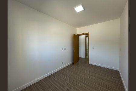 Apartamento à venda com 98m², 3 quartos e 2 vagas Apartamento à venda com 98m², 3 quartos e 2 vagasQuarto