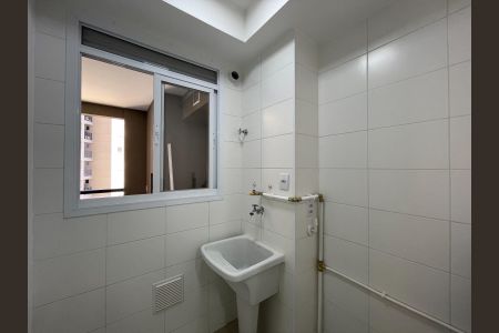 Banheiro de apartamento para alugar com 3 quartos, 98m² em Horto Florestal, Jundiaí