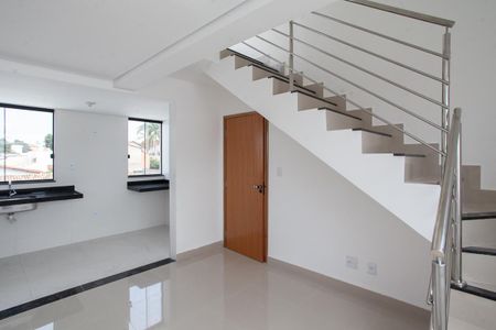 Sala de apartamento à venda com 2 quartos, 87m² em Copacabana, Belo Horizonte