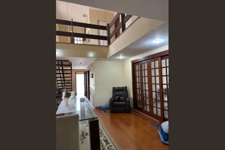 Casa para alugar com 4 quartos, 360m² em Piratininga, Niterói