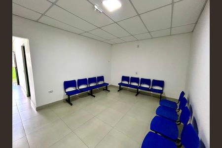 Sala de casa para alugar com 3 quartos, 440m² em Jardim Presidente Dutra, Guarulhos