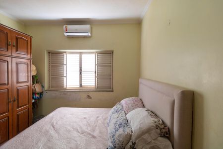 Quarto 01 de casa à venda com 3 quartos, 140m² em Cidade Jardim, Campinas