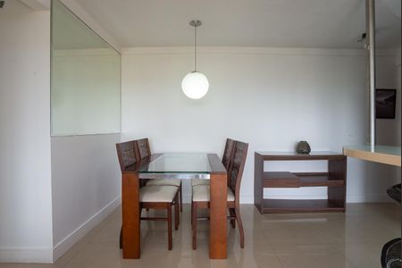 Sala de Jantar de apartamento para alugar com 2 quartos, 58m² em Alto de Pinheiros, São Paulo