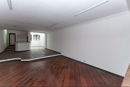 Sala de casa à venda com 4 quartos, 330m² em Pompeia, São Paulo