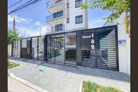 Apartamento à venda com 43m², 2 quartos e 1 vaga Apartamento à venda com 43m², 2 quartos e 1 vagaFachada