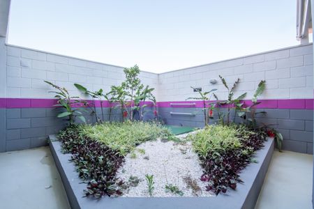 Apartamento à venda com 43m², 2 quartos e 1 vaga Apartamento à venda com 43m², 2 quartos e 1 vagaÁrea comum