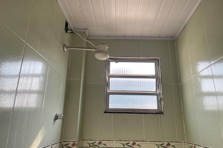 Casa para alugar com 35m², 1 quarto e sem vaga Casa para alugar com 35m², 1 quarto e sem vagaBanheiro Social