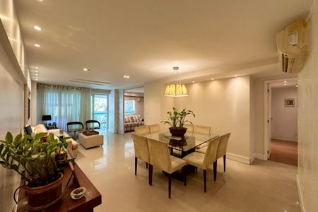 Sala de apartamento à venda com 3 quartos, 156m² em Laranjeiras, Rio de Janeiro