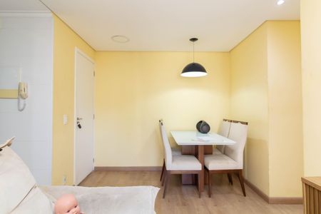 Sala de apartamento à venda com 2 quartos, 48m² em Colônia (zona Leste), São Paulo