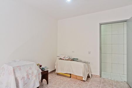 Quarto 2 de casa à venda com 2 quartos, 80m² em Vila Iorio, São Paulo