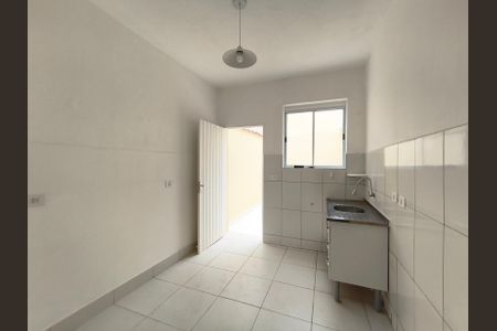 Casa à venda com 80m², 2 quartos e sem vaga Casa à venda com 80m², 2 quartos e sem vagaCozinha