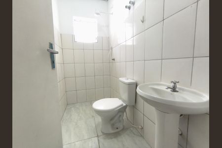 Casa à venda com 80m², 2 quartos e sem vaga Casa à venda com 80m², 2 quartos e sem vagaBanheiro 2