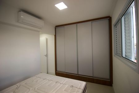 Apartamento para alugar com 70m², 2 quartos e 2 vagas Apartamento para alugar com 70m², 2 quartos e 2 vagasSuíte