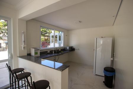 Apartamento para alugar com 70m², 2 quartos e 2 vagas Apartamento para alugar com 70m², 2 quartos e 2 vagasÁrea comum - Salão de festas