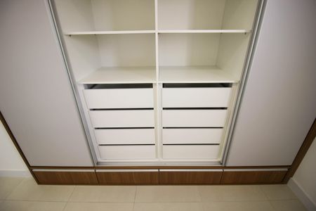 Apartamento para alugar com 70m², 2 quartos e 2 vagas Apartamento para alugar com 70m², 2 quartos e 2 vagasSuíte