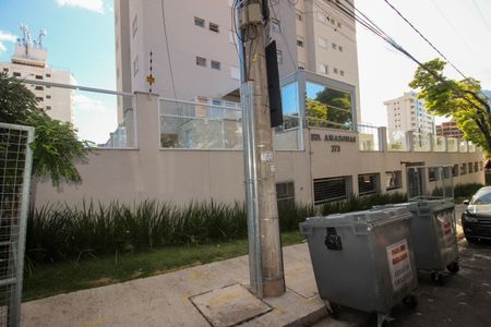 Apartamento para alugar com 70m², 2 quartos e 2 vagas Apartamento para alugar com 70m², 2 quartos e 2 vagasFachada